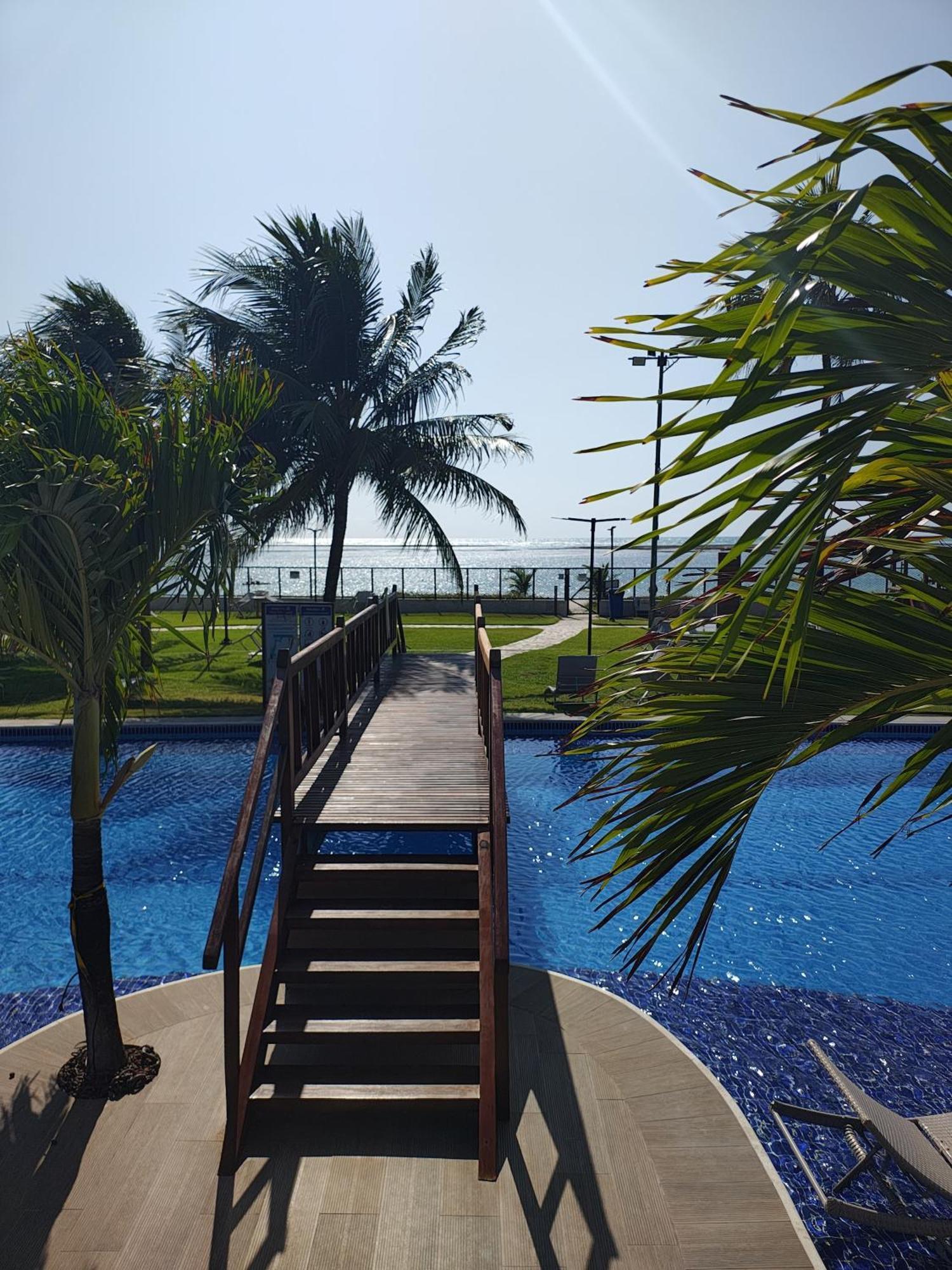 Flat Fantastico Na Beira Mar Em Tamandare Lägenhet Exteriör bild